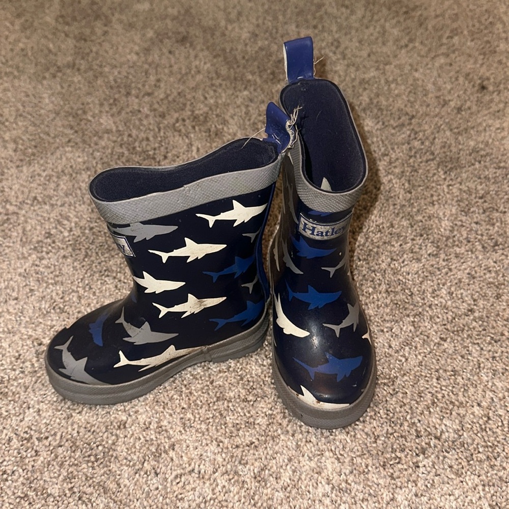 Hatley Hungry Sharks Rainboots